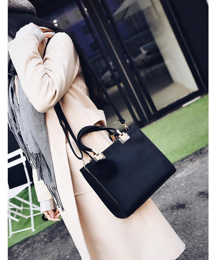 ANNA™ handbag